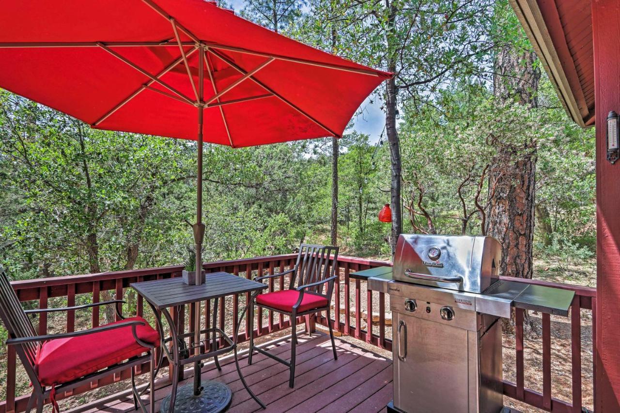 Romantic Strawberryandpine Studio Cabin With Deck! Eksteriør billede