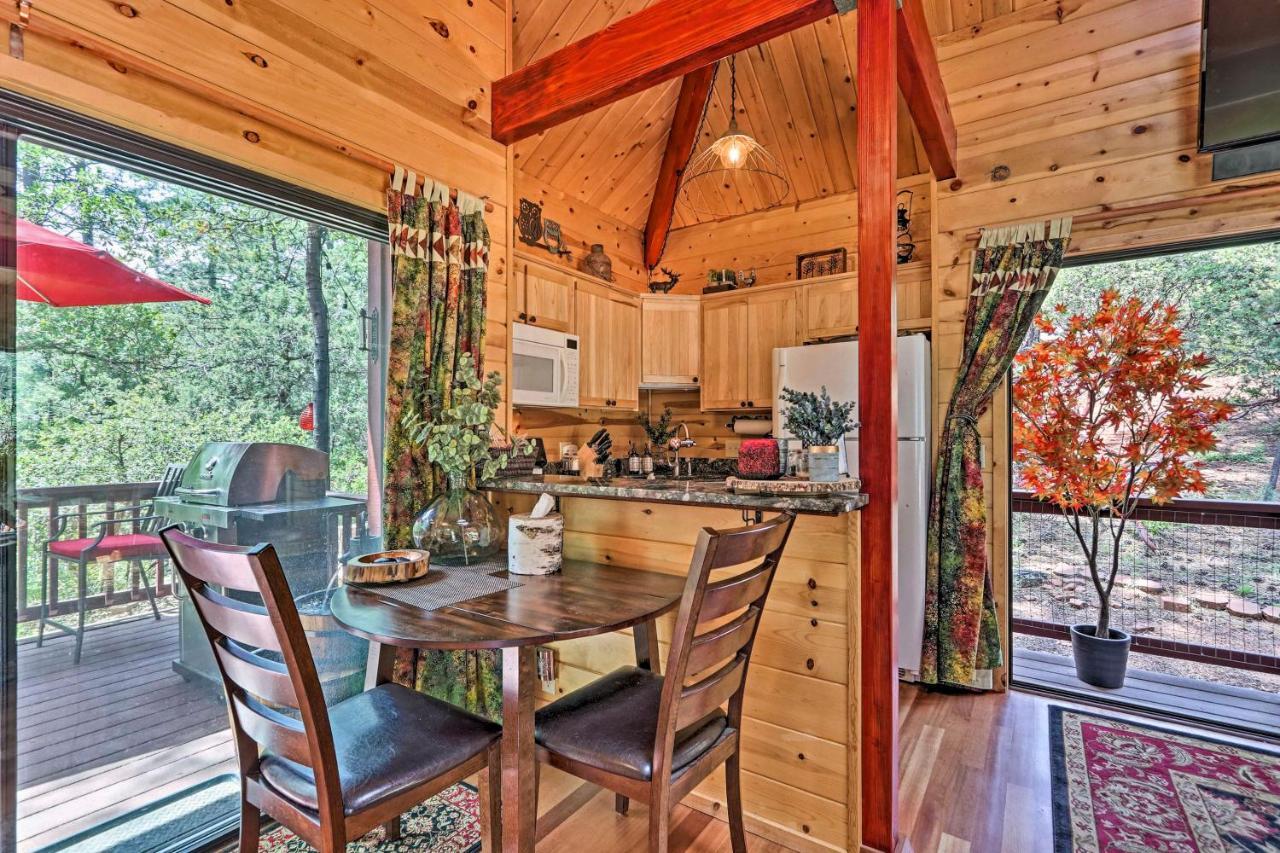 Romantic Strawberryandpine Studio Cabin With Deck! Eksteriør billede