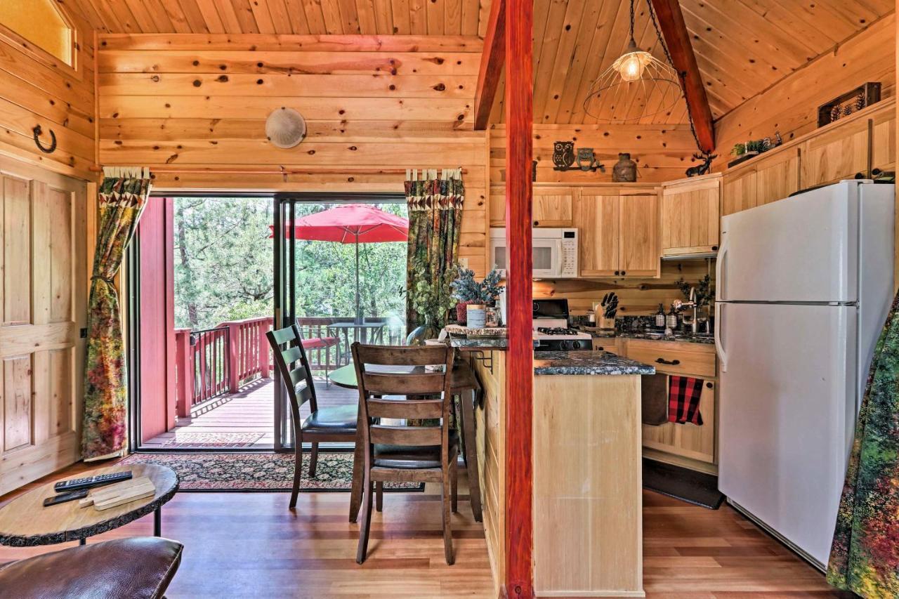 Romantic Strawberryandpine Studio Cabin With Deck! Eksteriør billede