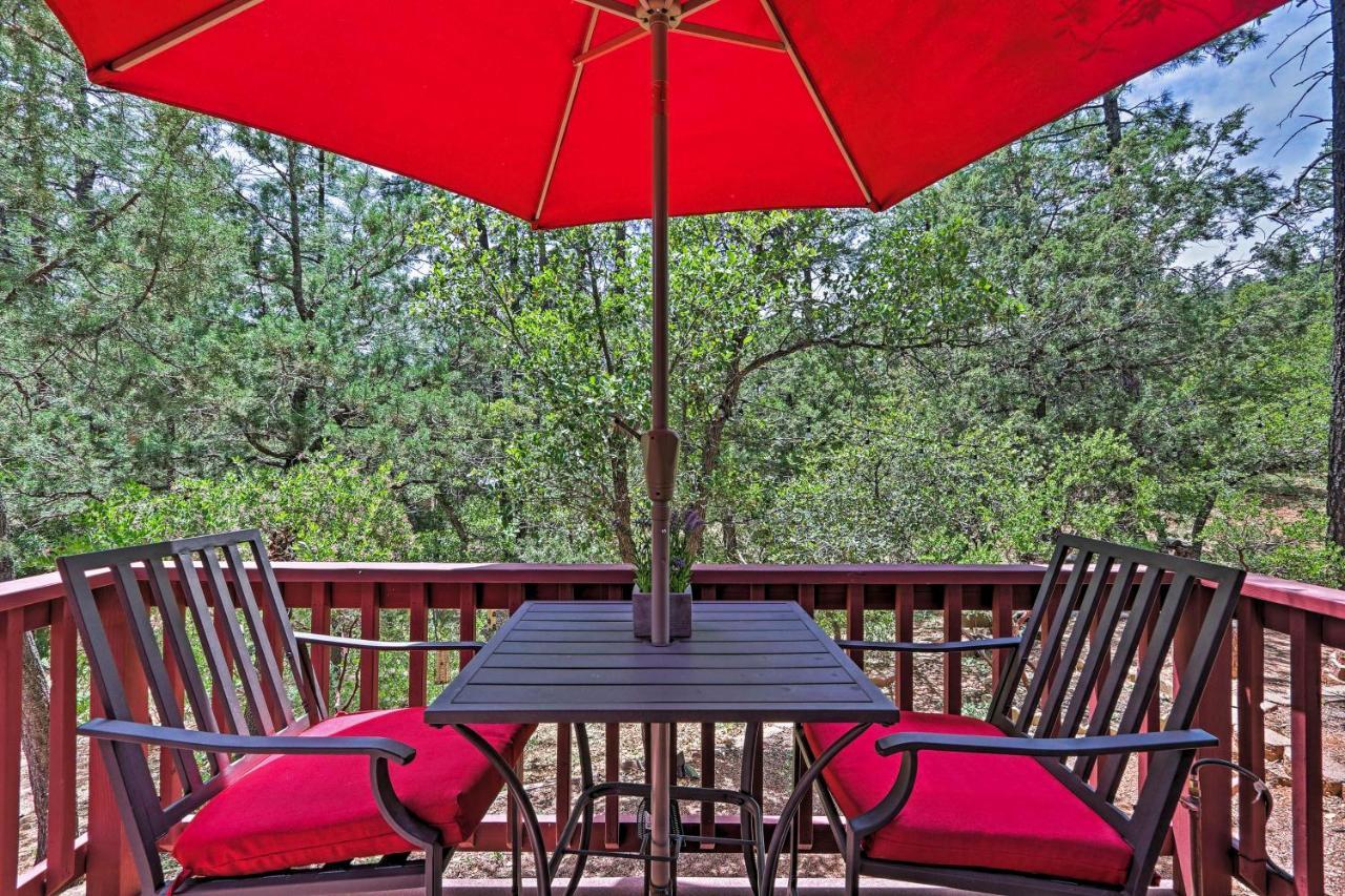 Romantic Strawberryandpine Studio Cabin With Deck! Eksteriør billede